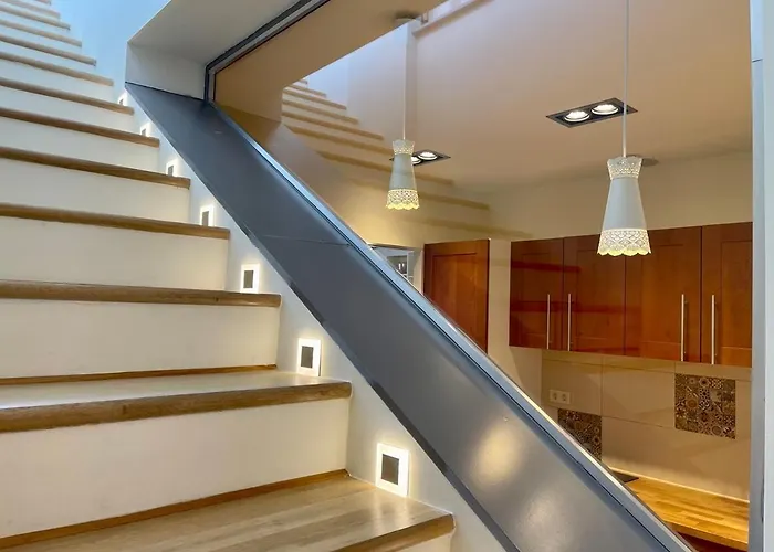 Penthouse W Private Rooftop And Free Parking Apartament