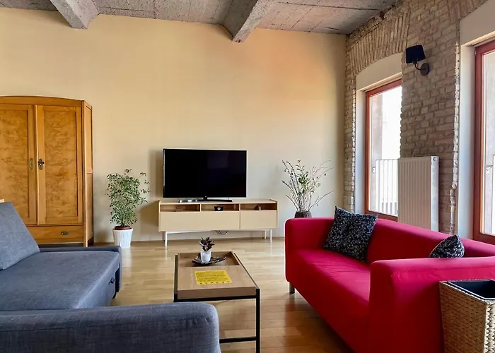 Penthouse W Private Rooftop And Free Parking