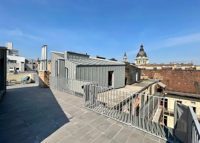 Penthouse W Private Rooftop And Free Parking *