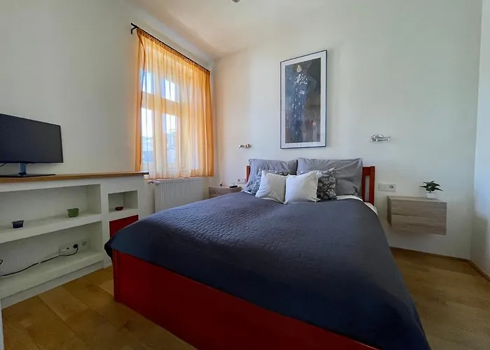 Penthouse W Private Rooftop And Free Parking Apartament Budapesta