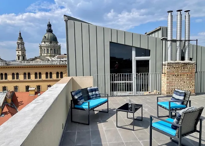 Penthouse W Private Rooftop And Free Parking Apartament *