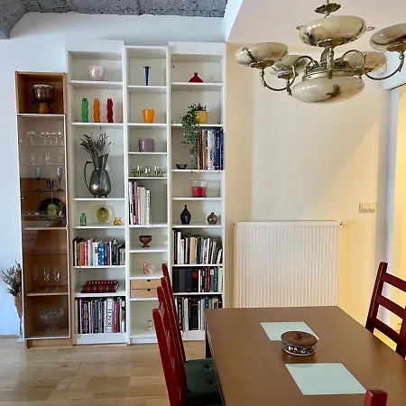 Lägenhet Penthouse W Private Rooftop And Free Parking Budapest