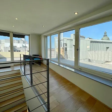 Lejlighed Penthouse W Private Rooftop And Free Parking *